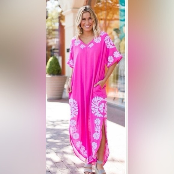 J. Marie Women Dress Small Pink White Luna Embroidered‎ Maxi Pockets Oversize - Picture 1 of 10